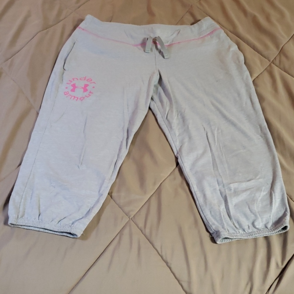 Gray and pink under armor caprese